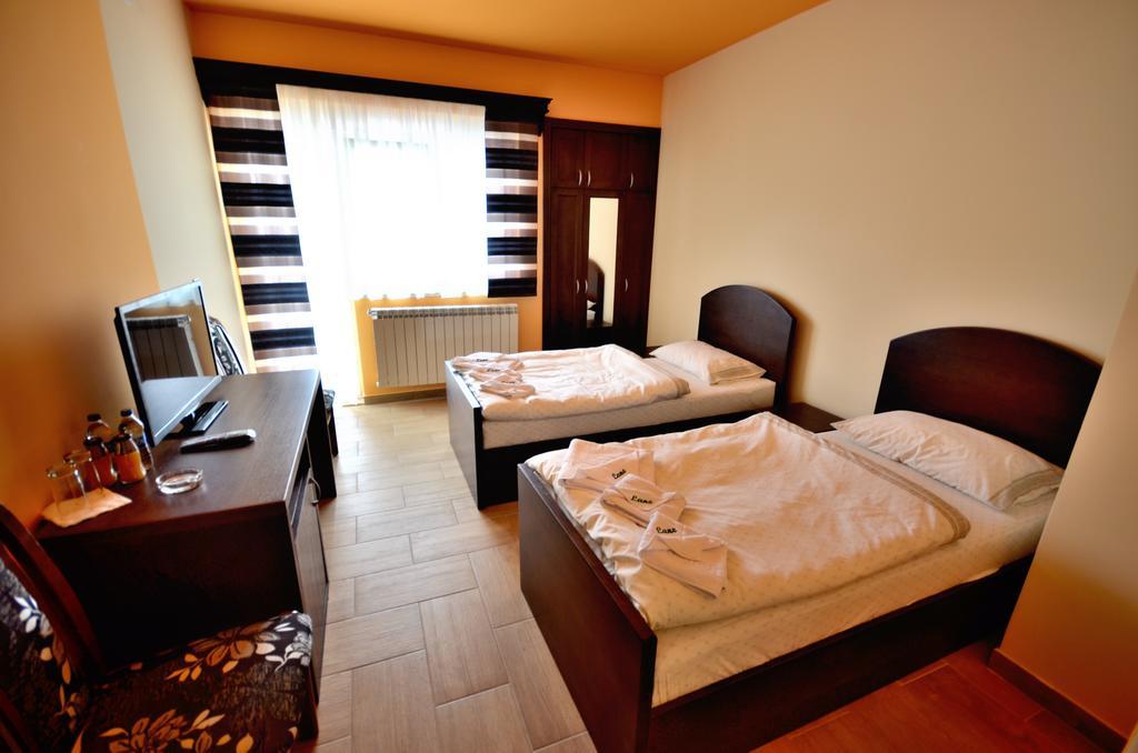 Hotel Lane Сьєниця Номер фото