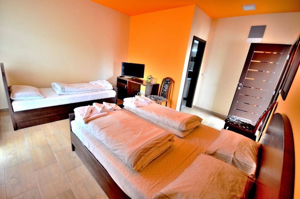Hotel Lane Сьєниця Номер фото